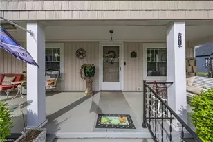 271 N Main St, Denton, NC 27239 - Photo 7