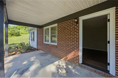 3123 Castle Avenue, Hickory, NC 28601 - Photo 25