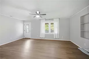 3123 Castle Ave, Hickory, NC 28601 - Photo 7