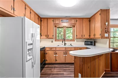 6605 Harrell Drive, Pfafftown, NC 27040 - Photo 17