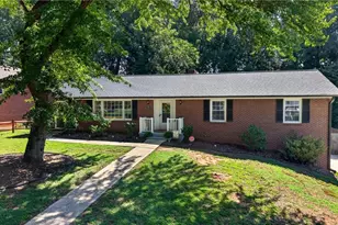 2547 Amesbury Rd, Winston-Salem, NC 27103 - Photo 1