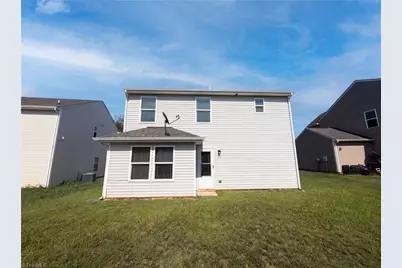 5138 Red Poll Drive, Greensboro, NC 27405 - Photo 5