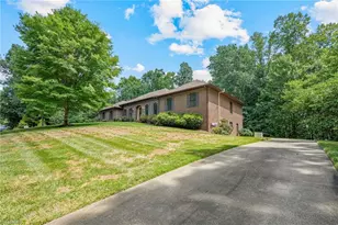 913 Colonial Hts, North Wilkesboro, NC 28659 - Photo 47