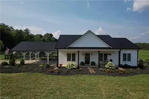 1004 Tilley Farm Rd, Pinnacle, NC 27043 - Photo 7
