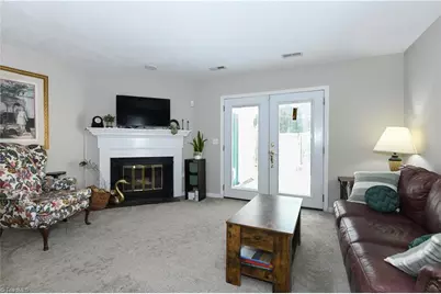 2667 Cottage Place, Greensboro, NC 27455 - Photo 5