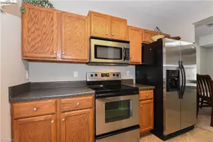 2667 Cottage Pl, Greensboro, NC 27455 - Photo 9