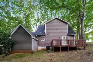 1005 Chockecherry Ln, Lewisville, NC 27023 - Photo 15