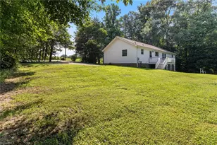 3286 Nc Hwy 54, Haw River, NC 27258 - Photo 33