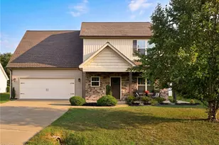488 Dorchester St, Clemmons, NC 27012 - Photo 3