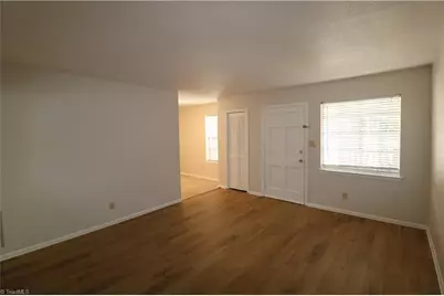 3822-K Country Club Road, Winston-Salem, NC 27104 - Photo 5