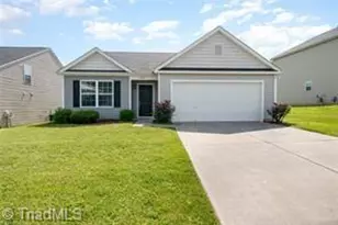 6612 Glenville Dr, Whitsett, NC 27377 - Photo 1