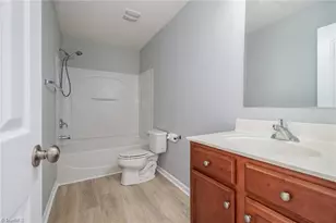 6612 Glenville Dr, Whitsett, NC 27377 - Photo 17