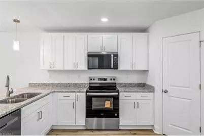 910 Roosevelt Street, Winston-Salem, NC 27105 - Photo 17