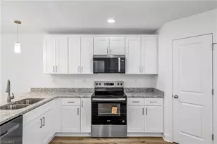 910 Roosevelt St, Winston-Salem, NC 27105 - Photo 17