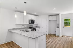 910 Roosevelt St, Winston-Salem, NC 27105 - Photo 13