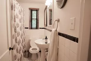 1306 Eaton Pl, High Point, NC 27262 - Photo 7