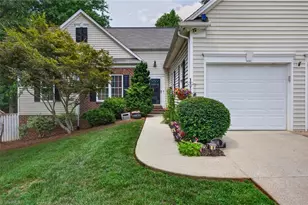 208 Cotswold Ln, King, NC 27021 - Photo 5