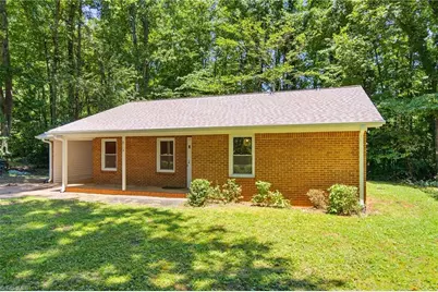 2113 Brookhurst Street, Winston-Salem, NC 27106 - Photo 31