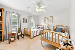 3815 Oak Forest Dr, High Point, NC 27265 - Photo 33