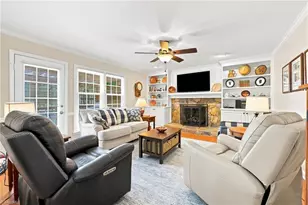 3815 Oak Forest Dr, High Point, NC 27265 - Photo 17