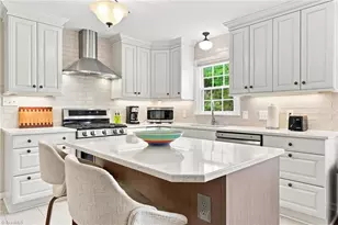 3815 Oak Forest Dr, High Point, NC 27265 - Photo 25