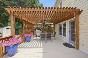 3815 Oak Forest Dr, High Point, NC 27265 - Photo 11