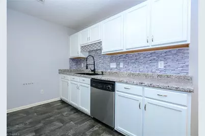 2624 Guyer Street #2B, High Point, NC 27265 - Photo 7