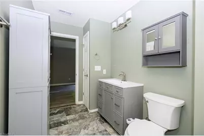 2624 Guyer Street #2B, High Point, NC 27265 - Photo 17