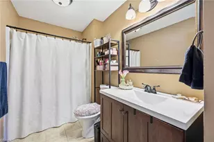903 Hanahan Ct, Greensboro, NC 27409 - Photo 13