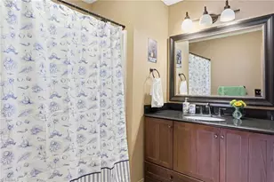 903 Hanahan Ct, Greensboro, NC 27409 - Photo 17