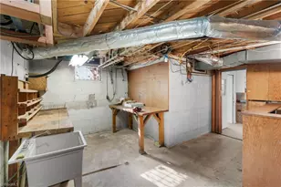 603 Duke St, Thomasville, NC 27360 - Photo 31