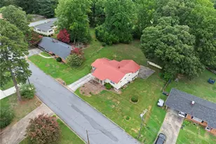 603 Duke St, Thomasville, NC 27360 - Photo 37