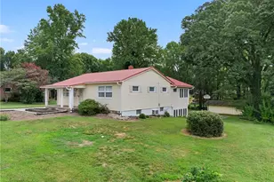 603 Duke St, Thomasville, NC 27360 - Photo 5