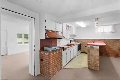 603 Duke Street, Thomasville, NC 27360 - Photo 25