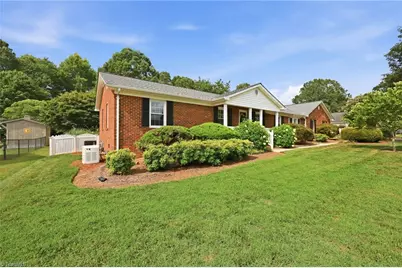 813 Hillcrest Drive, Gibsonville, NC 27249 - Photo 3