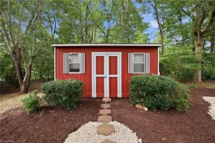813 Hillcrest Dr, Gibsonville, NC 27249 - Photo 41
