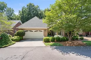 237 Village Green Square, Winston-Salem, NC 27104 - Photo 3
