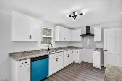 918 Beaumont Avenue, High Point, NC 27260 - Photo 15