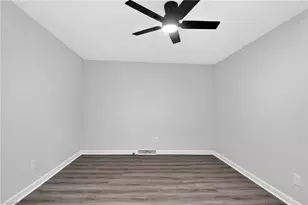 918 Beaumont Ave, High Point, NC 27260 - Photo 23