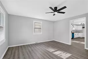 918 Beaumont Ave, High Point, NC 27260 - Photo 5
