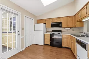 3247 Cypress Park Rd, Greensboro, NC 27407 - Photo 23