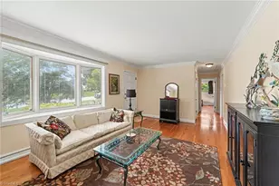 1004 Onslow Dr, Greensboro, NC 27408 - Photo 5