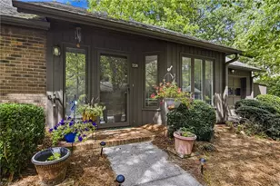 228 Barrington Pl, Winston-Salem, NC 27104 - Photo 5