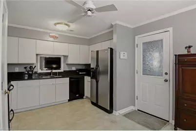 228 Barrington Place, Winston-Salem, NC 27104 - Photo 13