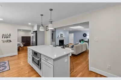 802 Kemp Road W, Greensboro, NC 27410 - Photo 13