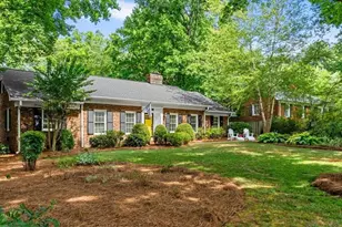 802 Kemp Rd W, Greensboro, NC 27410 - Photo 3