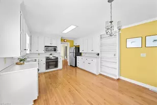 330 W Presnell St, Asheboro, NC 27203 - Photo 19
