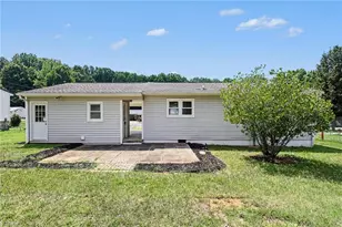 3372 Beavercreek Rd, Randleman, NC 27317 - Photo 21