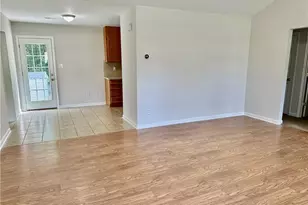 111 Dundee Ct, Maiden, NC 28650 - Photo 5
