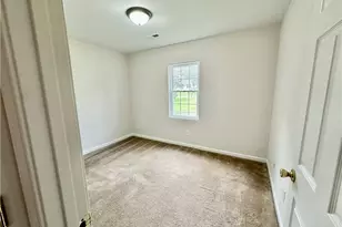 111 Dundee Ct, Maiden, NC 28650 - Photo 21